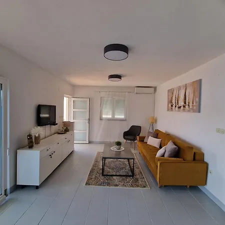 Panorama Apartman *